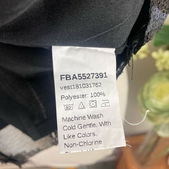 H&M top | Sequin Blouse | Geometric | Chain Strap | size small | blue black whit - Picture 8 of 8